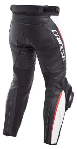 Dainese Delta 3 Motorbroek 6 Dainese Delta 3 Motorbroek -Professionele Winkel Voor Motoruitrusting 001324 230 2 Dainese Delta 3 Leather Pants