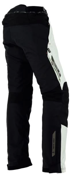 Richa Cyclone Gore-Tex Motorbroek 6 Richa Cyclone Gore-Tex Motorbroek -Professionele Winkel Voor Motoruitrusting 005910 202 2 Richa Cyclone Gore Tex Trouser Short